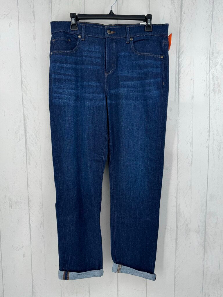 R55 10 mid-rise straight leg jean