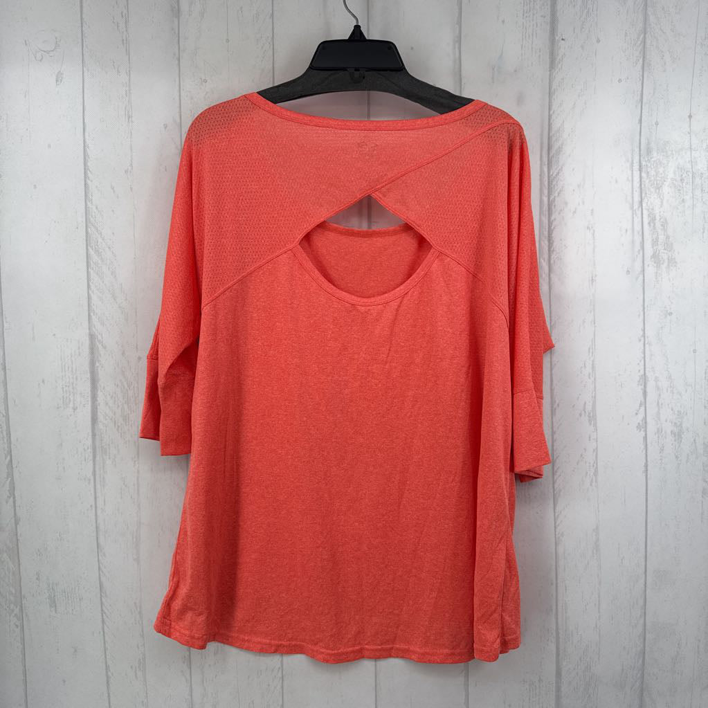 XL cutout back 3/4 slv top