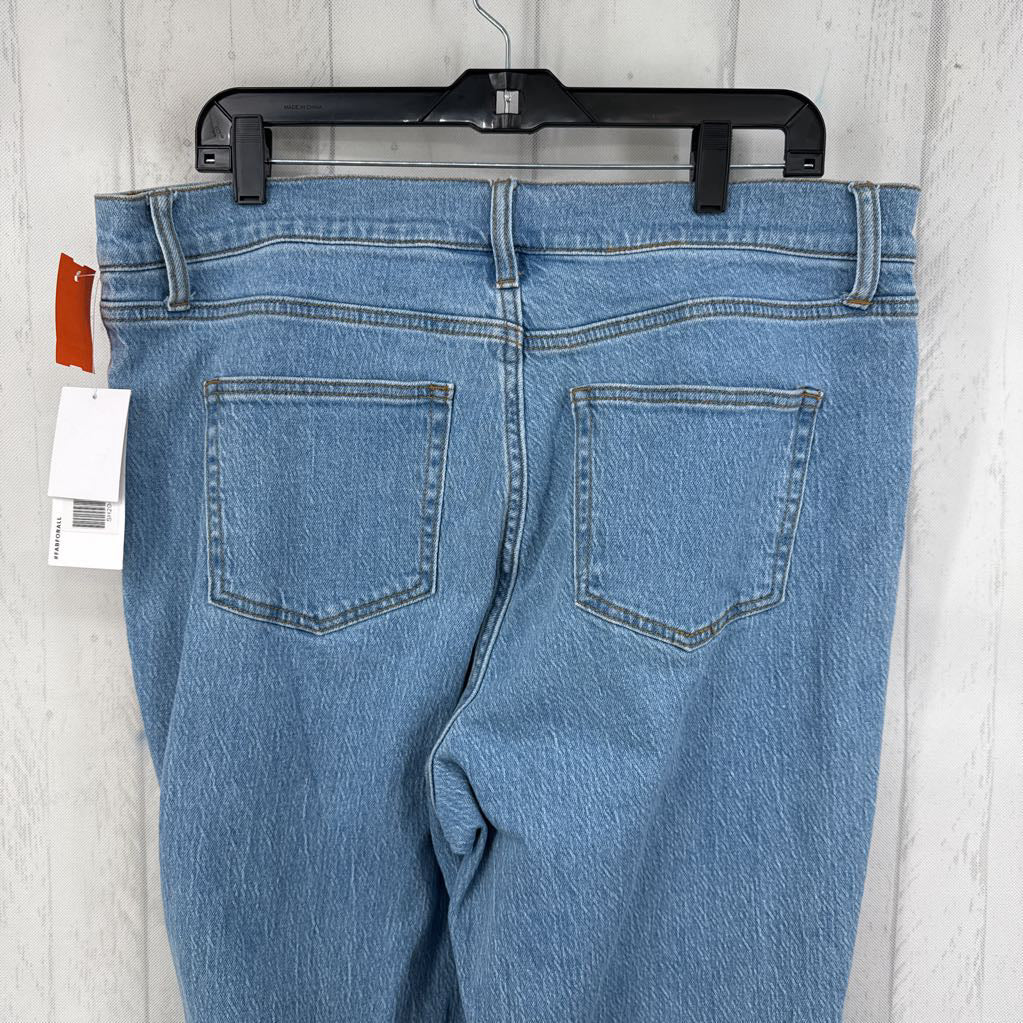 16W straight leg jean