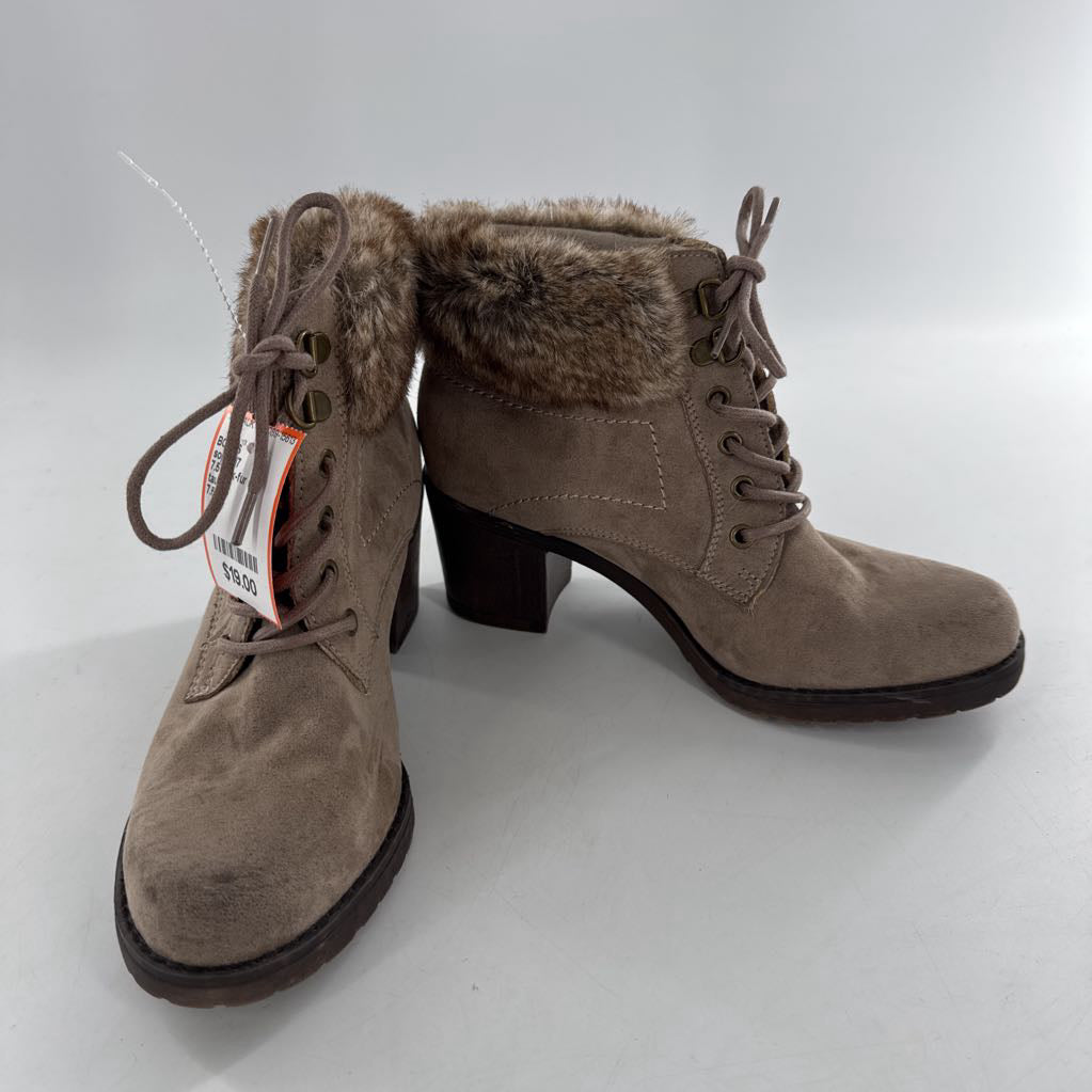 7.5 faux-fur trim boot