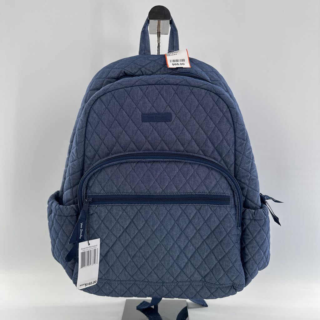 R165 quilted essential backpack