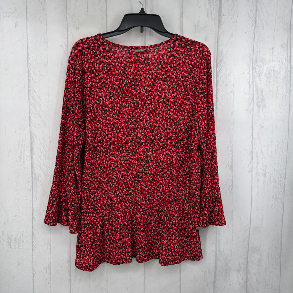 XL crossover l/s peplum top