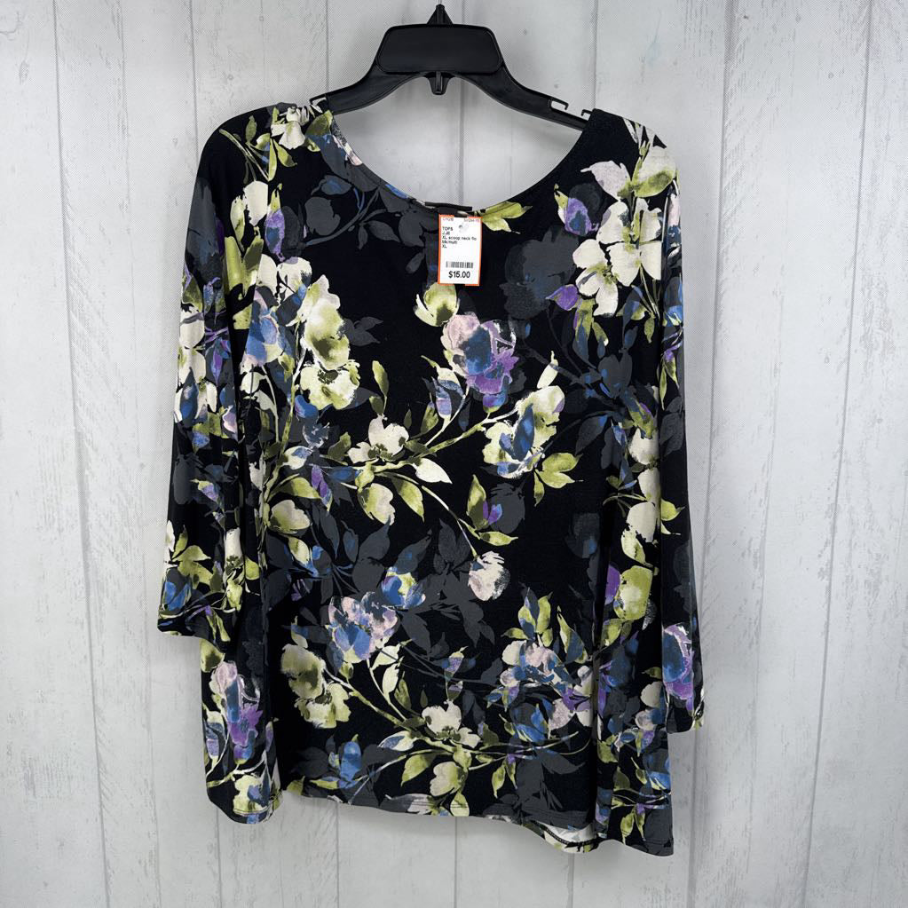 XL scoop neck flo print 3/4 slv top