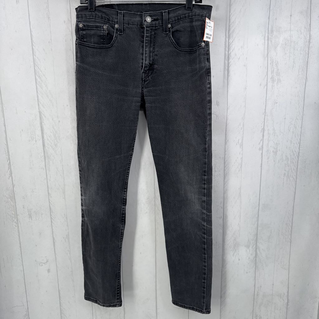 31/32 straight leg jeans