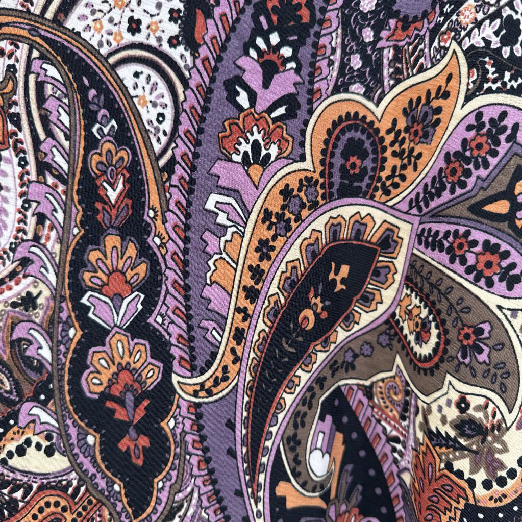 L paisley print v-neck 3/4 slv top