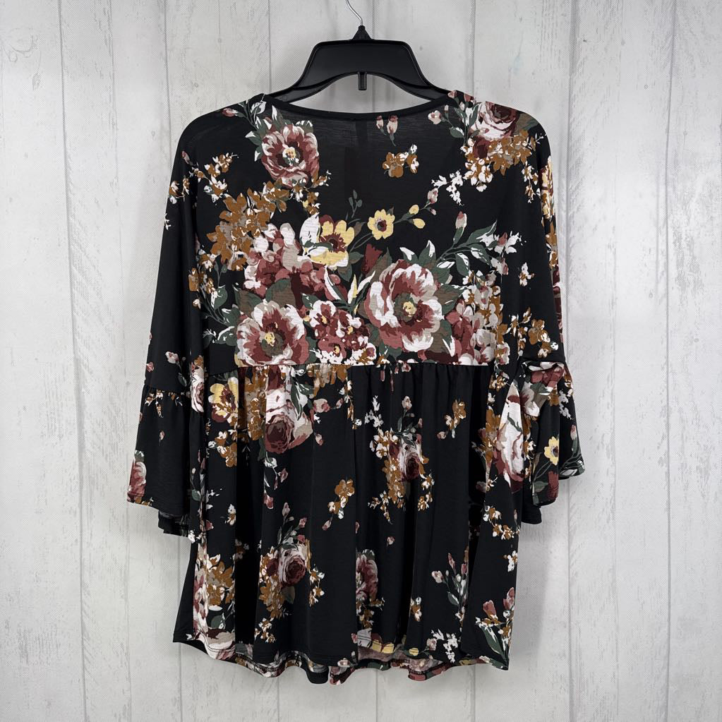 L flo print v-neck 3/4 slv top