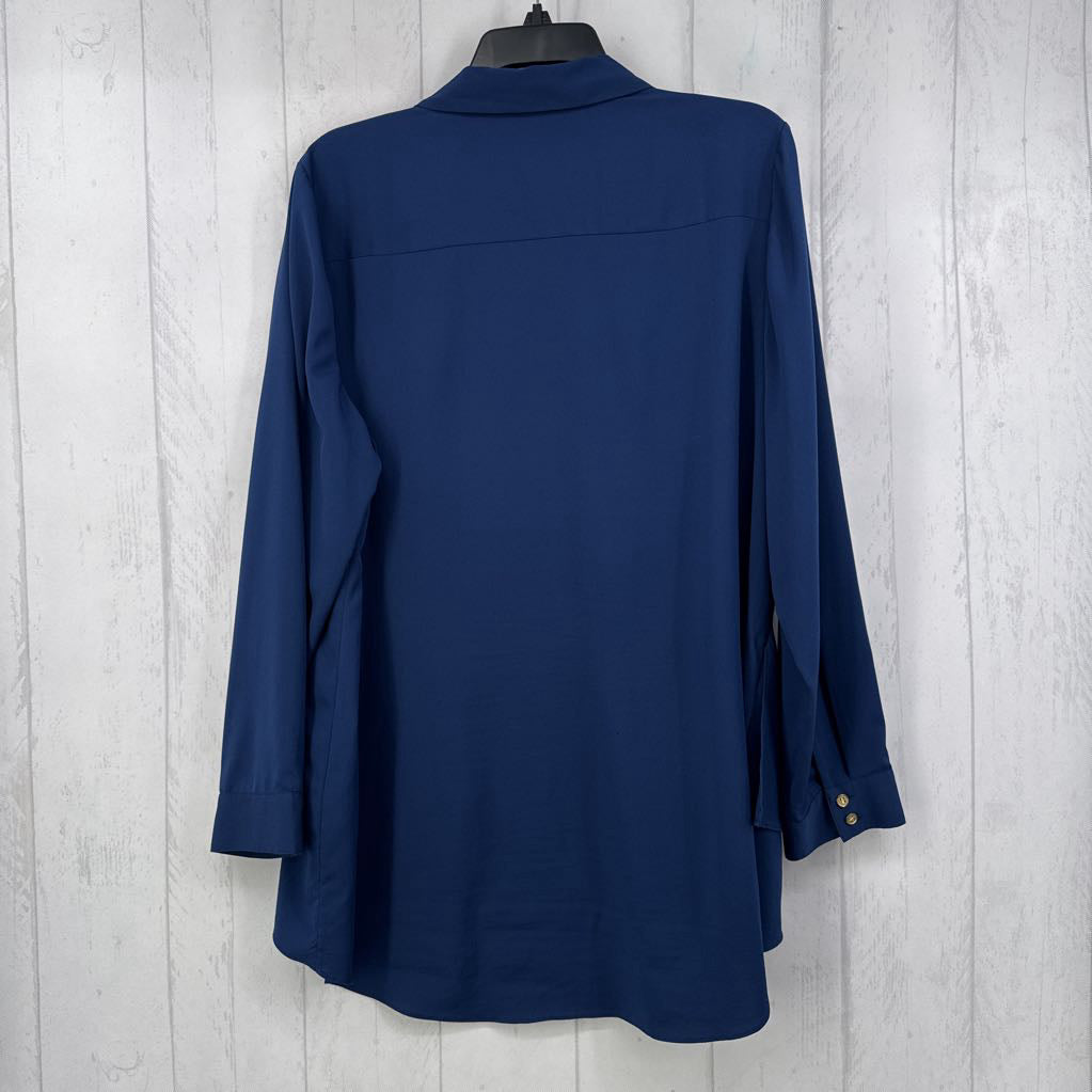 L 1/2 button down l/s top