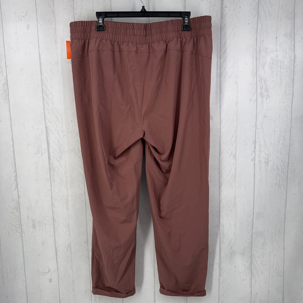XL pull-on pant