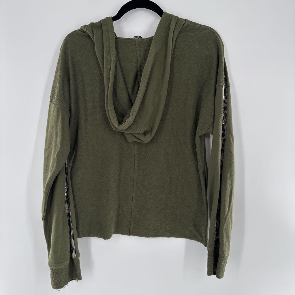 L mixed media pullover w/ hood