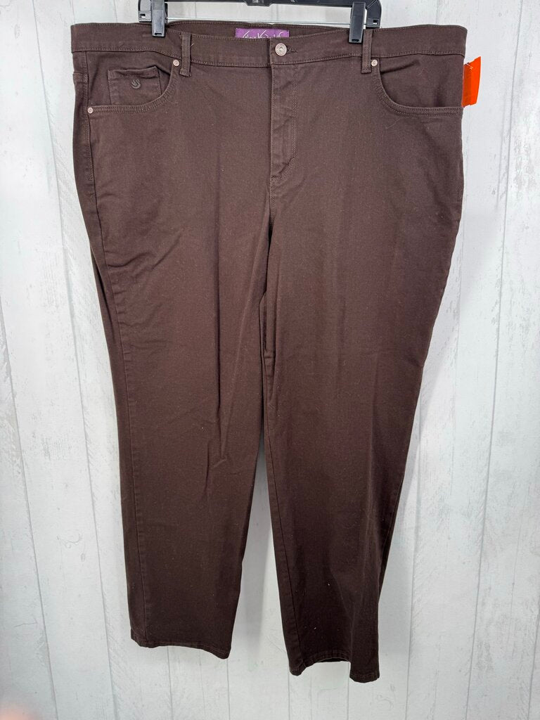 22W straight leg jean