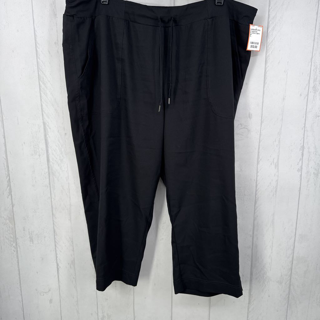 XL pull-on capris
