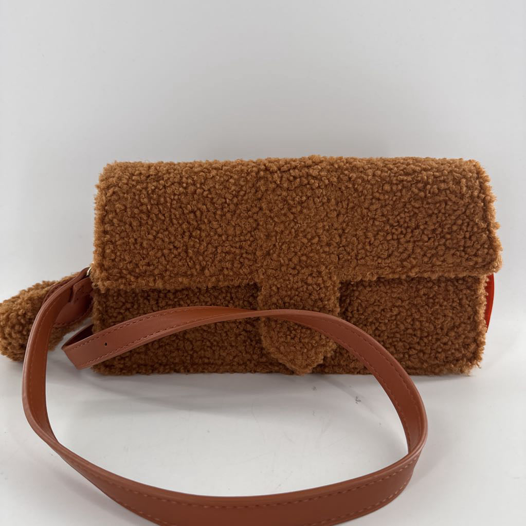 sherpa shoulder bag
