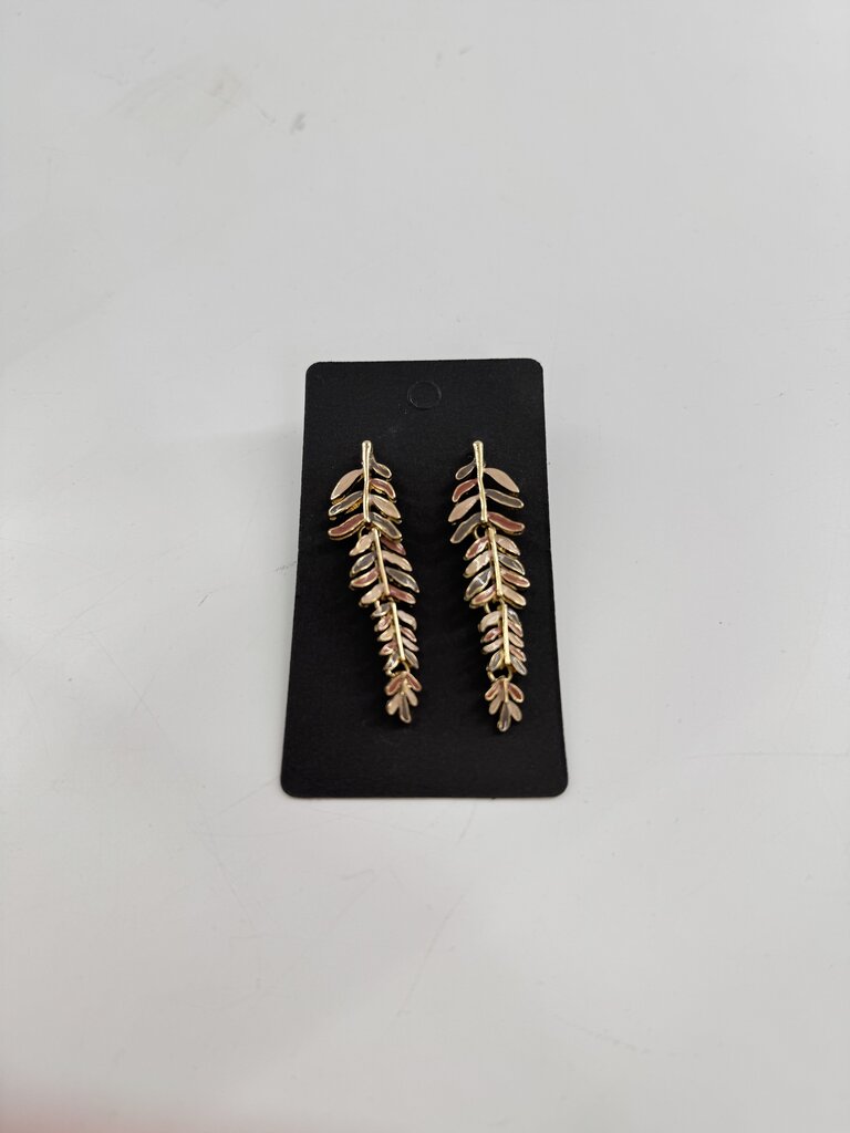 leaf dangle earrings
