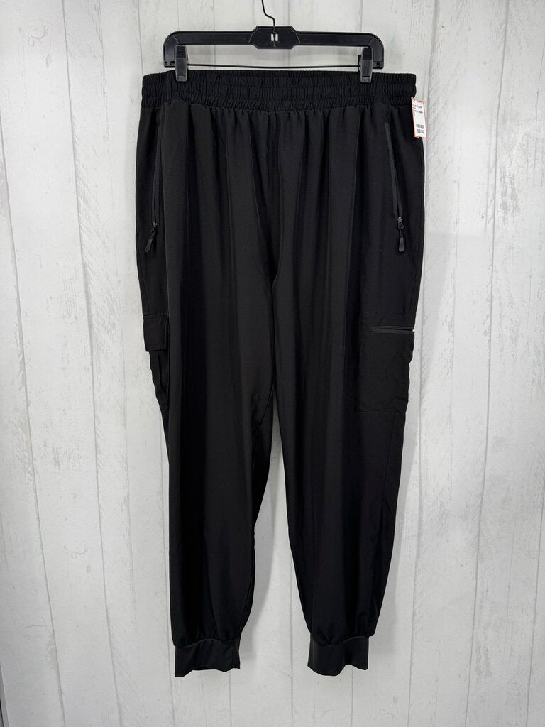 3X pull-on joggers