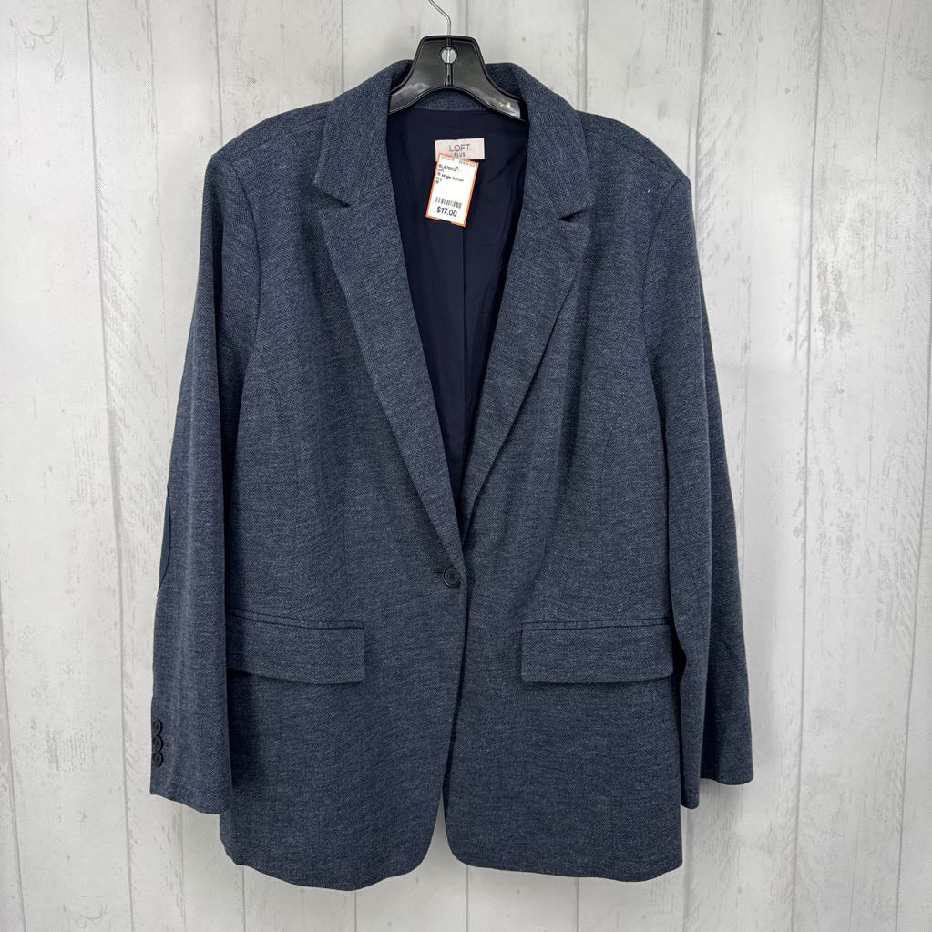 18 single button blazer