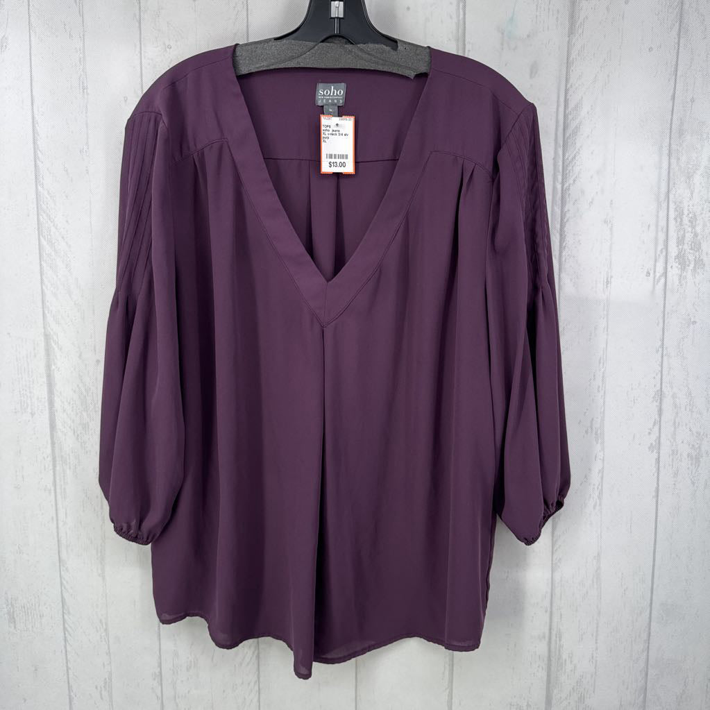 XL v-neck 3/4 slv top