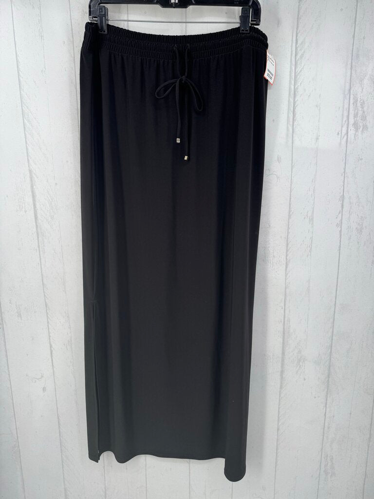 L pull-on side slit skirt