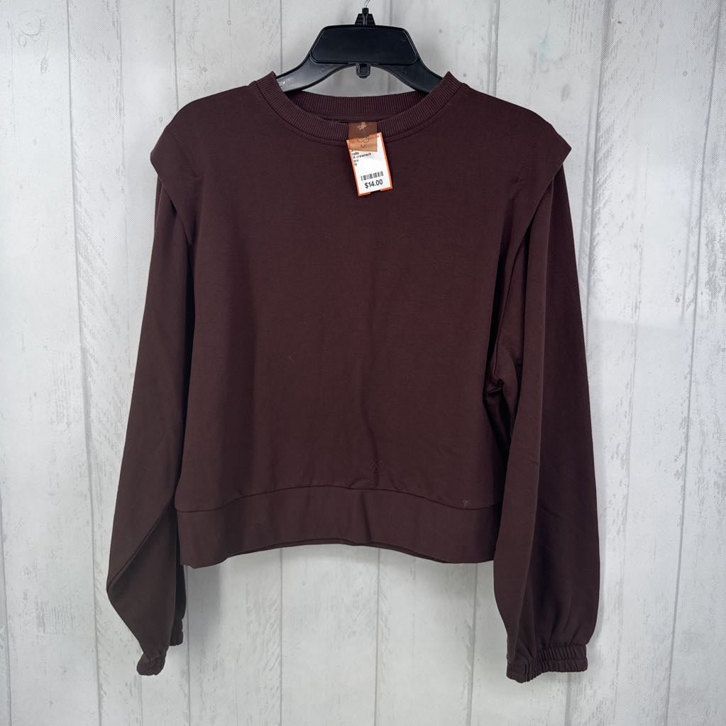 M crewneck sweatshirt