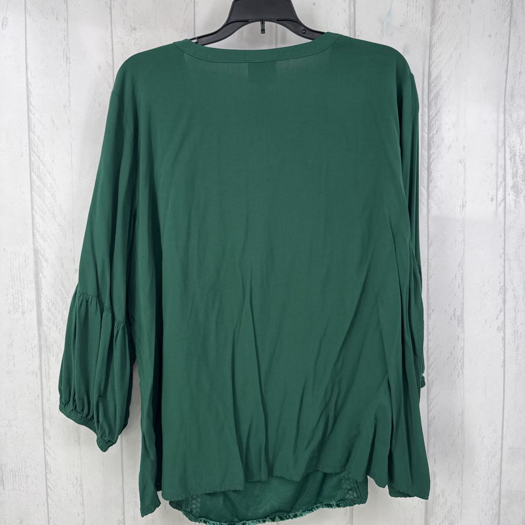 2x 3/4 slv semi velvet top