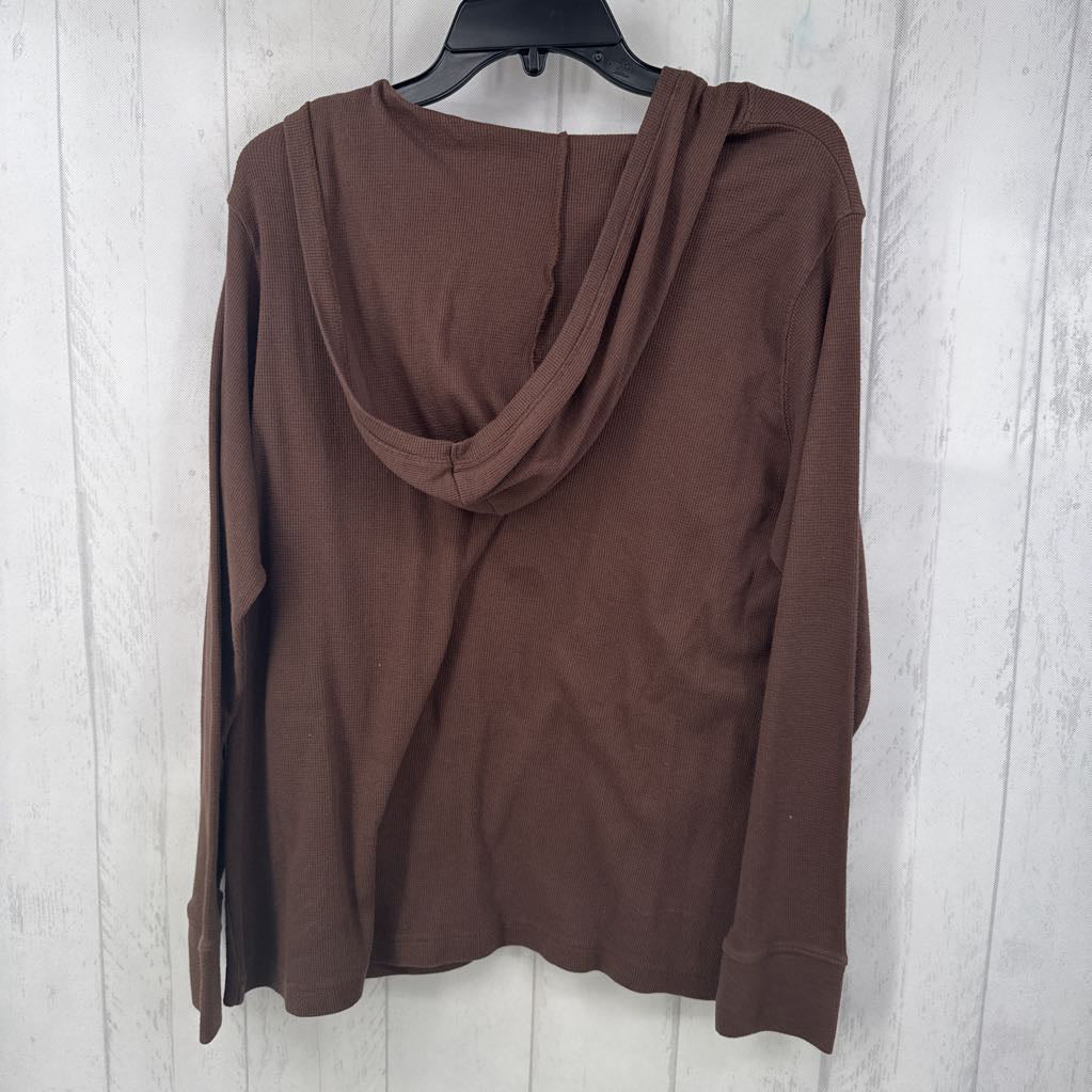 XL waffle-knit leaf detail l/s pullover w/hood