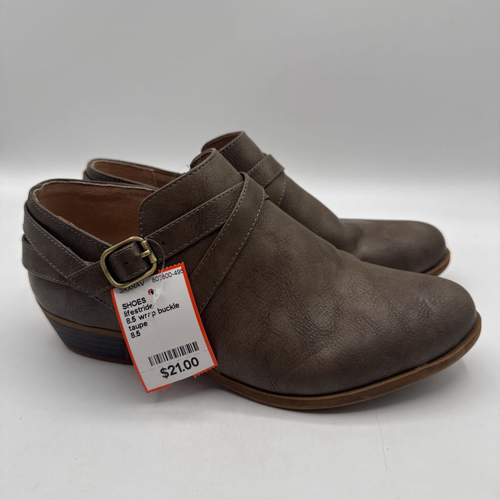 8.5 wrap buckle ankle zip bootie