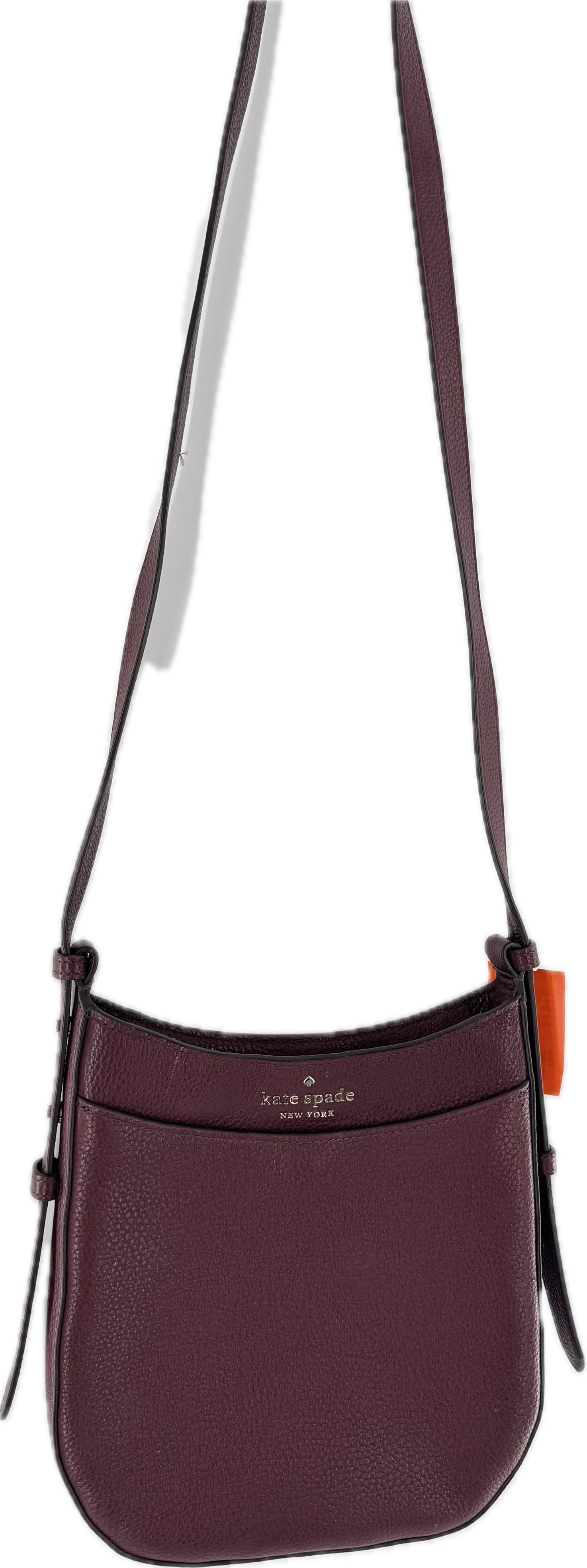 pebbled crossbody w/ slip pockets