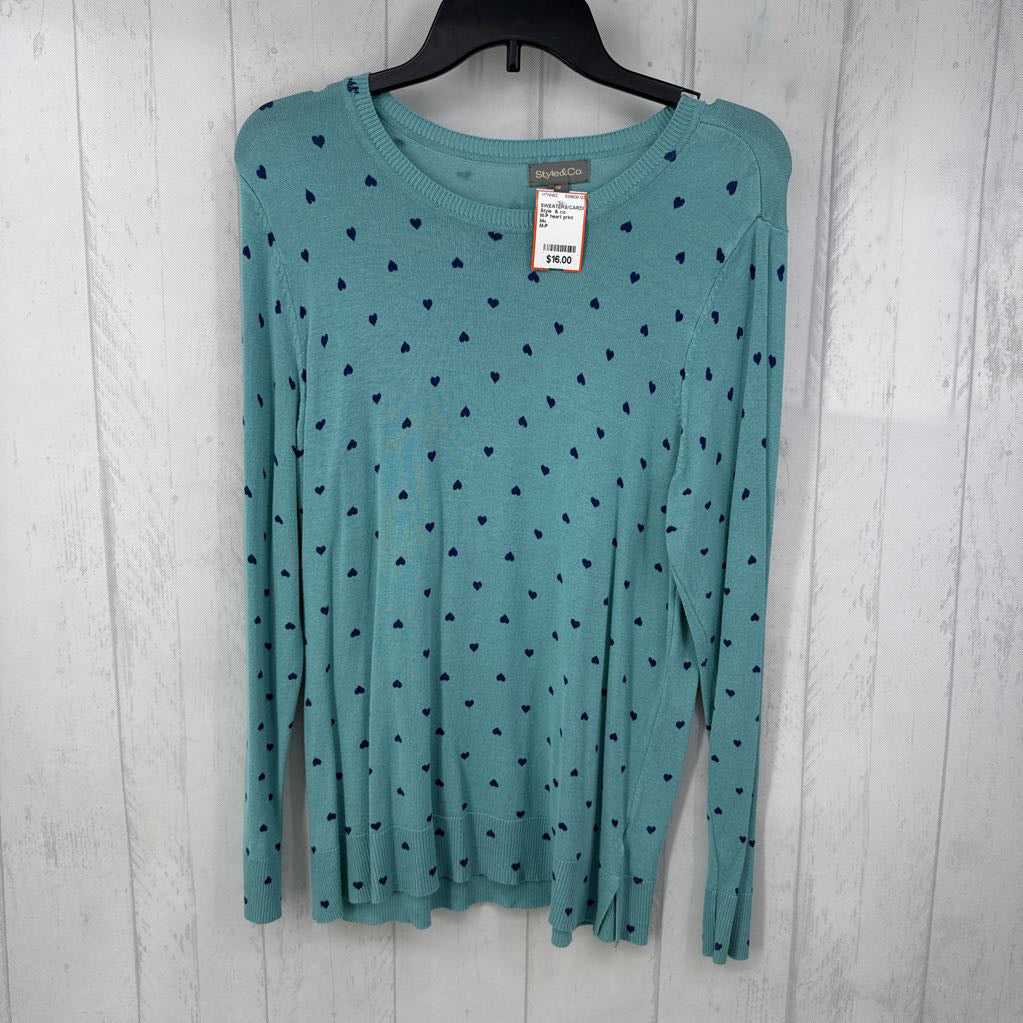 M-P heart print sweater