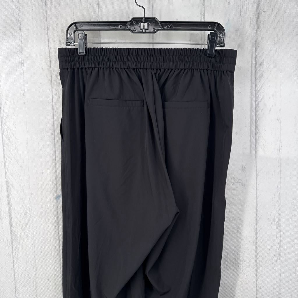 M pull-on wide leg pant