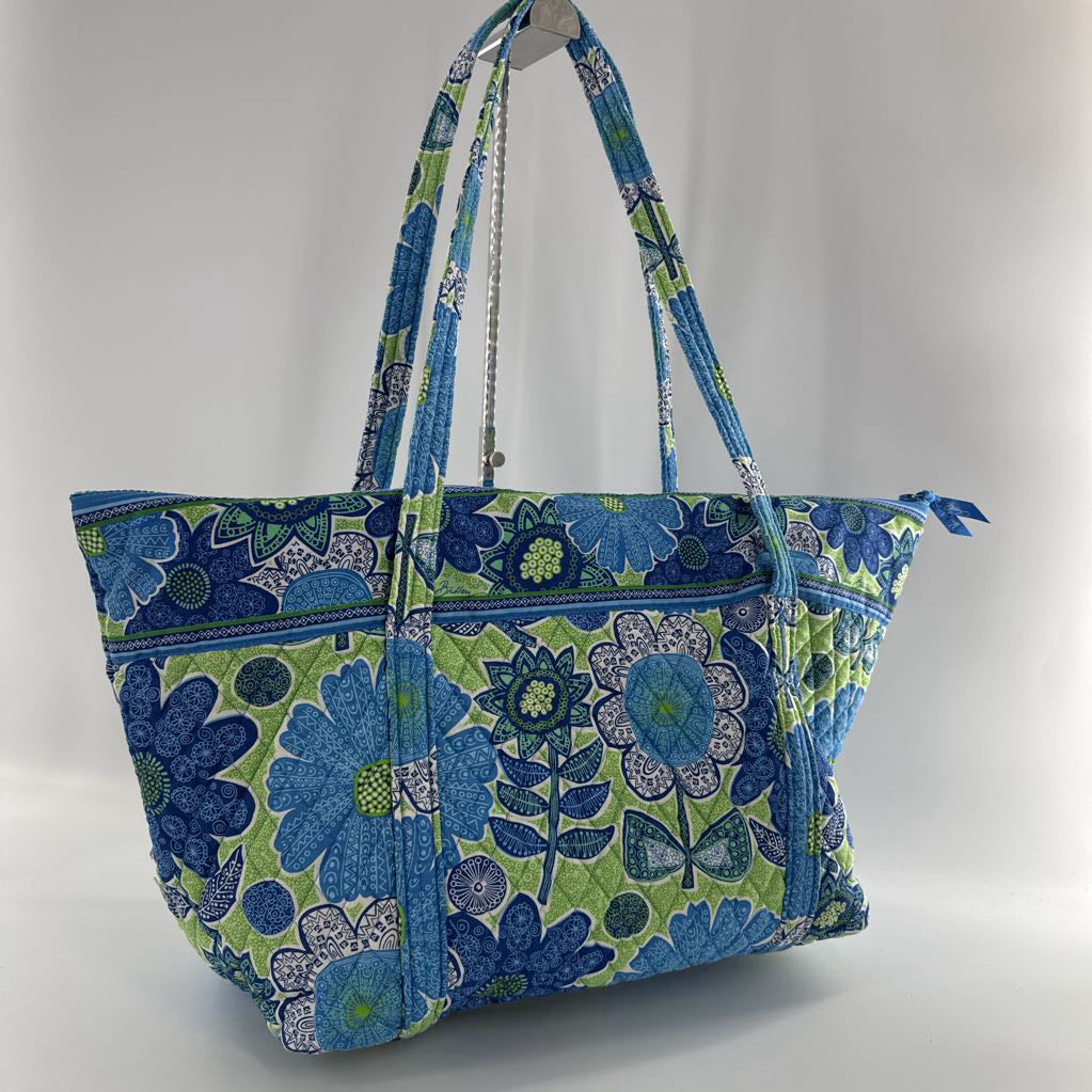 quilted flo print overnight bag