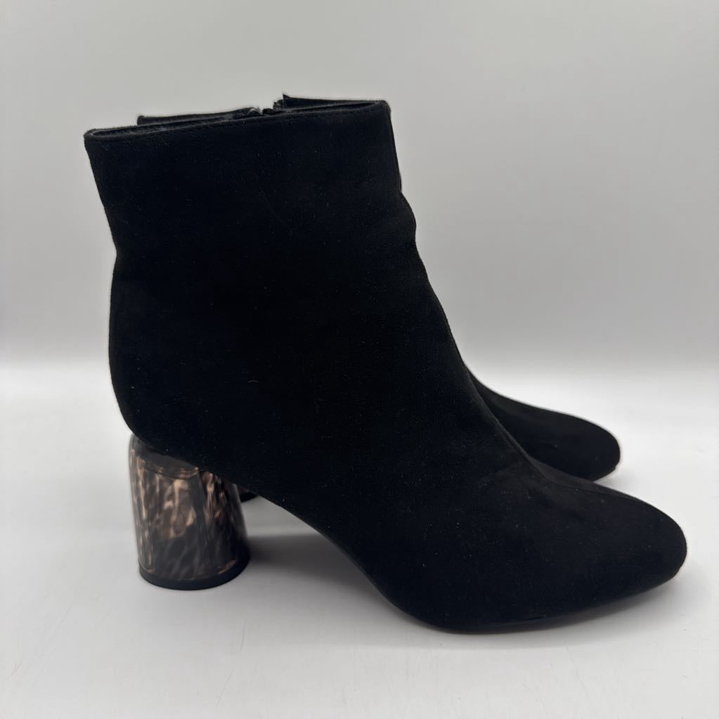 8 tortoise heel ankle boot