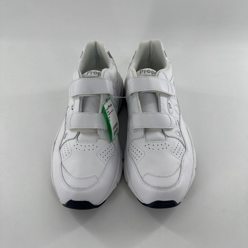 10 leather velcro strap sneaker