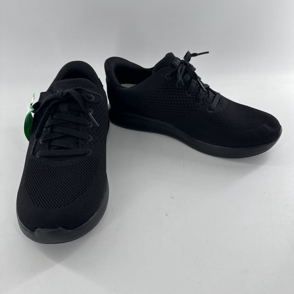 11W knit lace-up sneaker