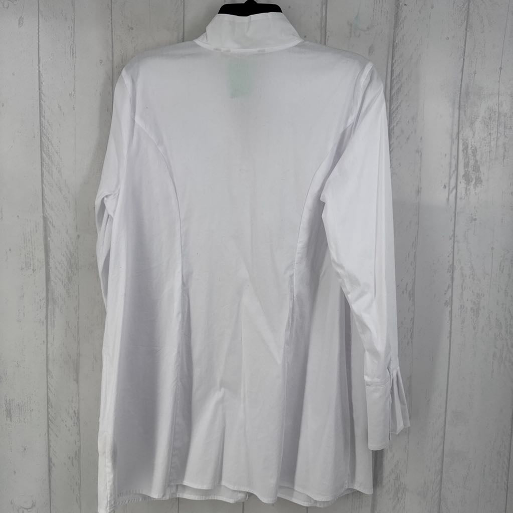 XL l/s ruffle button shirt