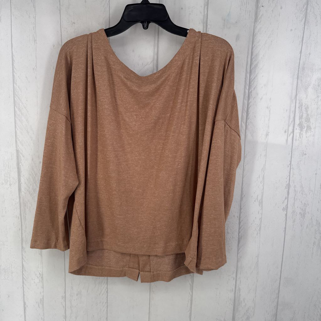 L button down l/s top