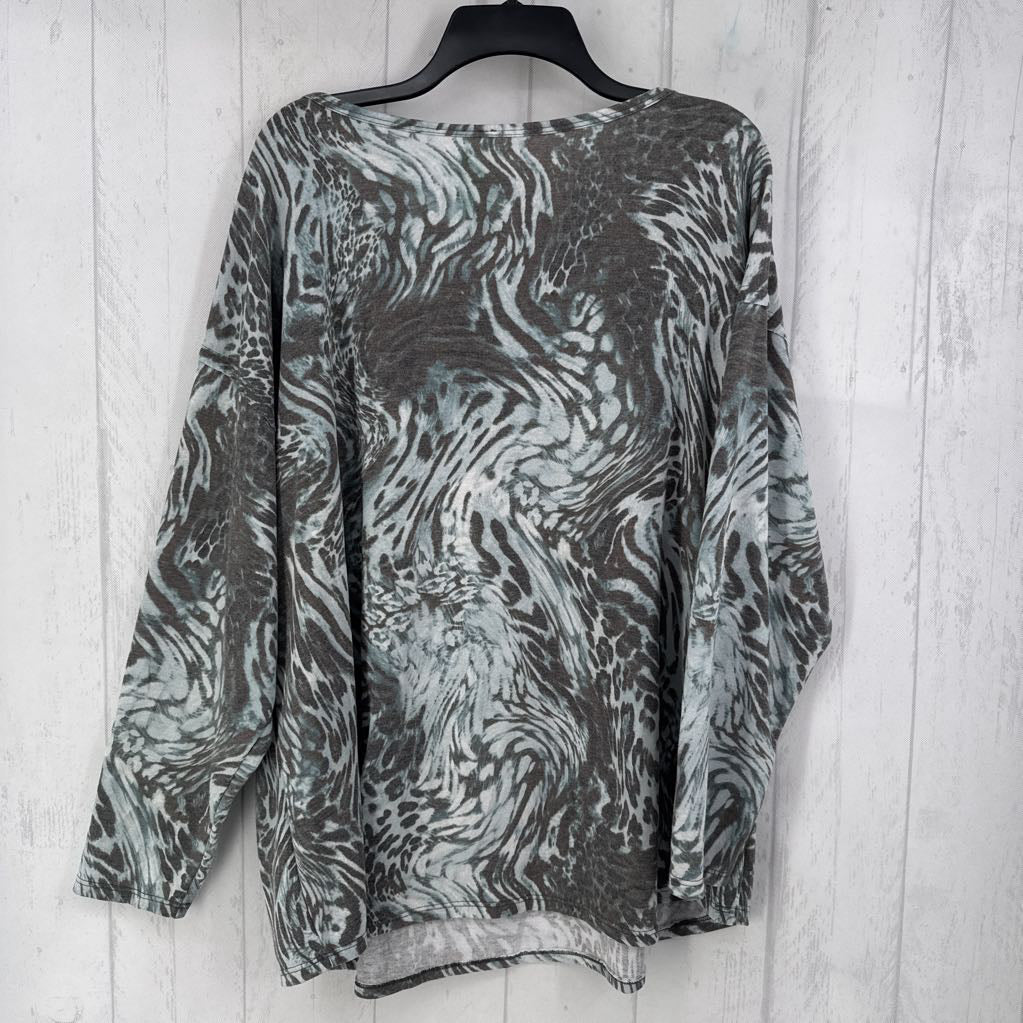 2x 3/4 slv animal print top