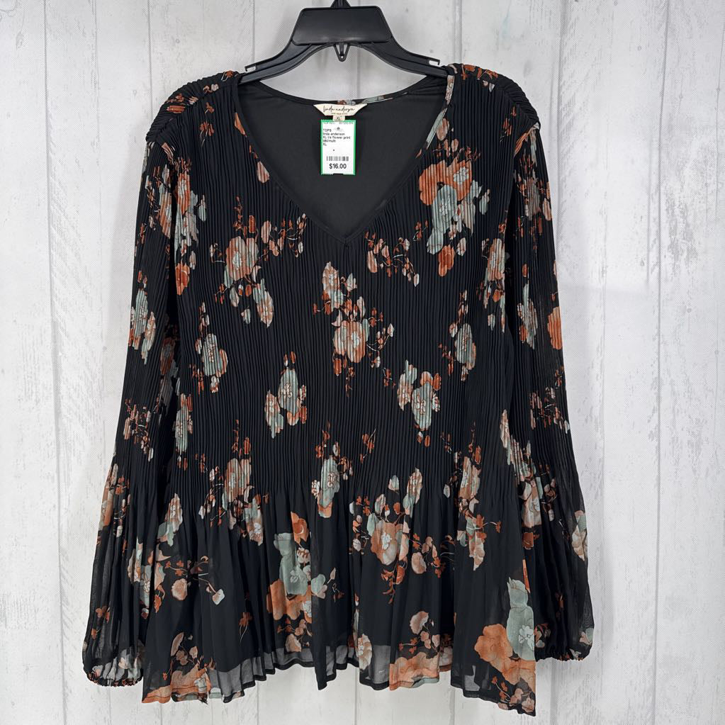 XL l/s flower print accordion pleated top