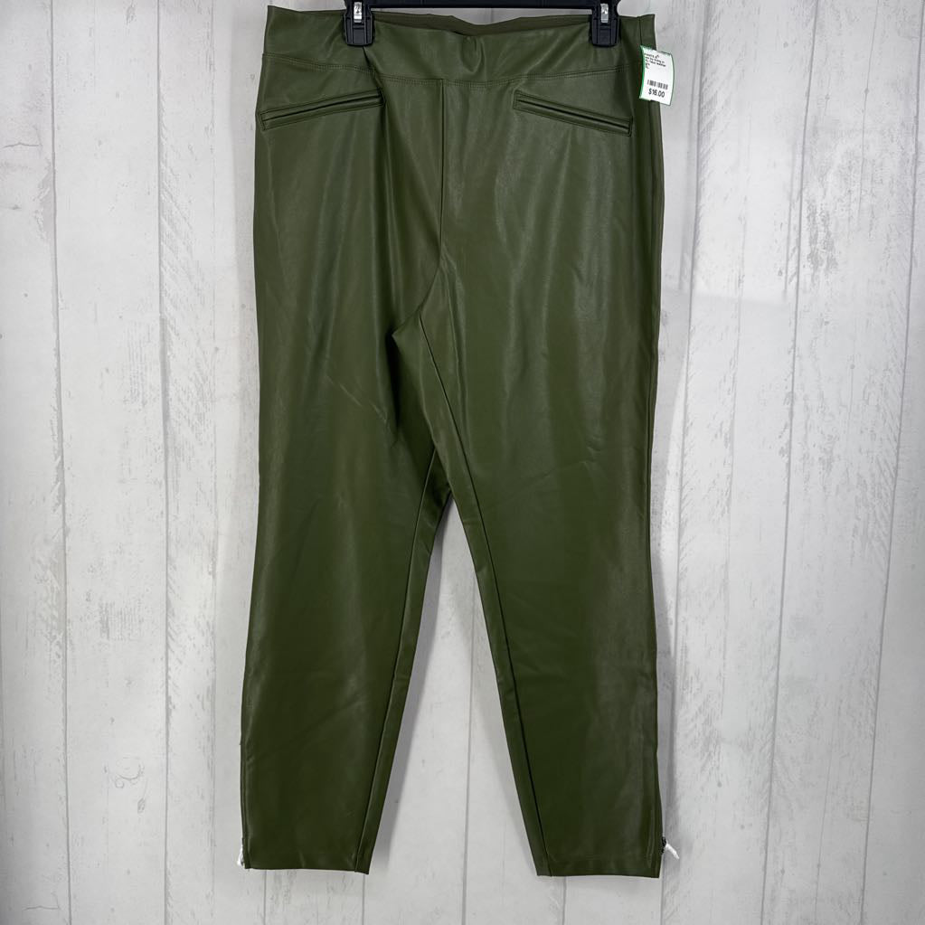 XL faux leather leggings