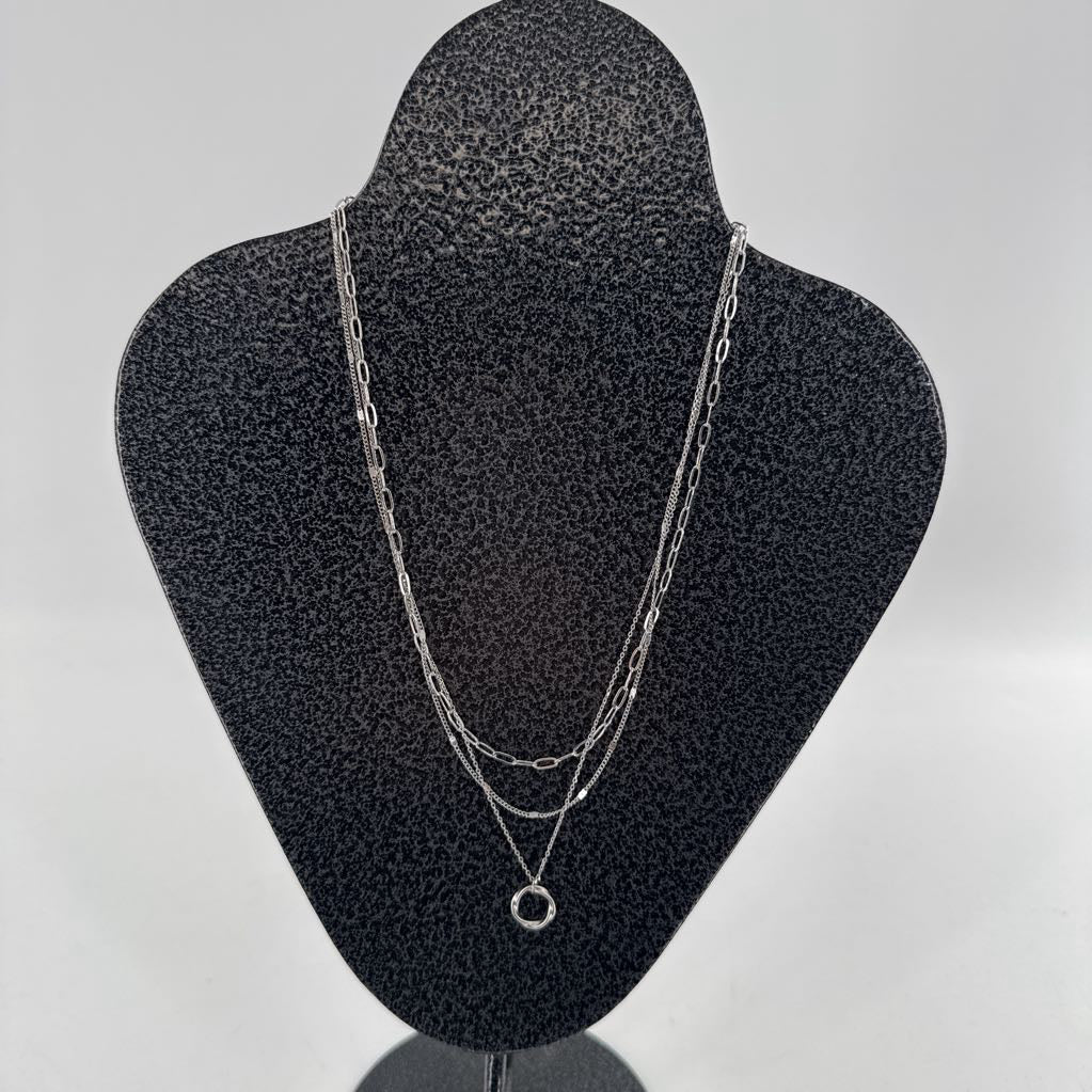 9" silvertone triple chain necklace