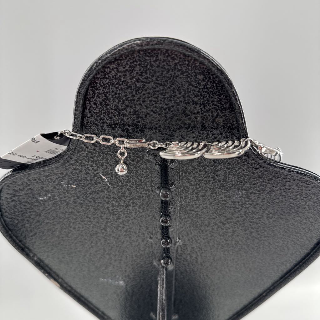 8" silver tone trifari necklace