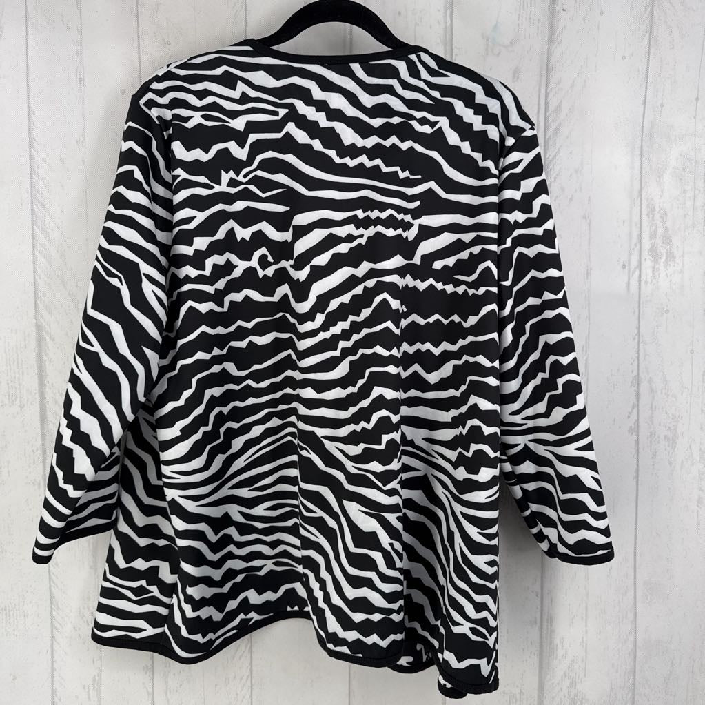 L printed reversible jacket