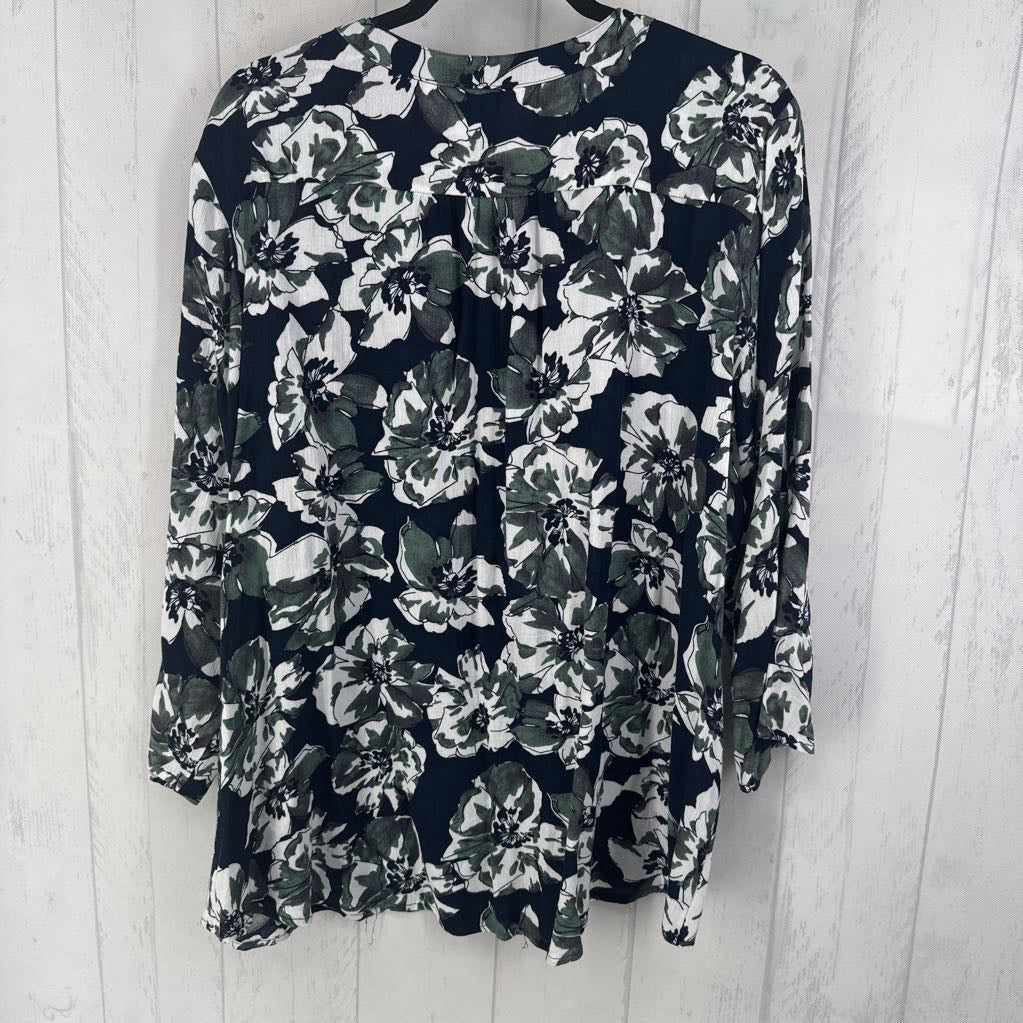 1x 3/4 slv floral pleated top
