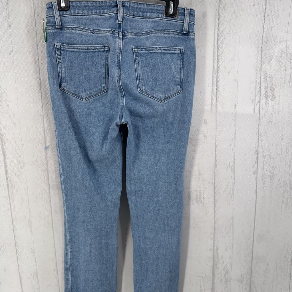 28 frayed end jeans