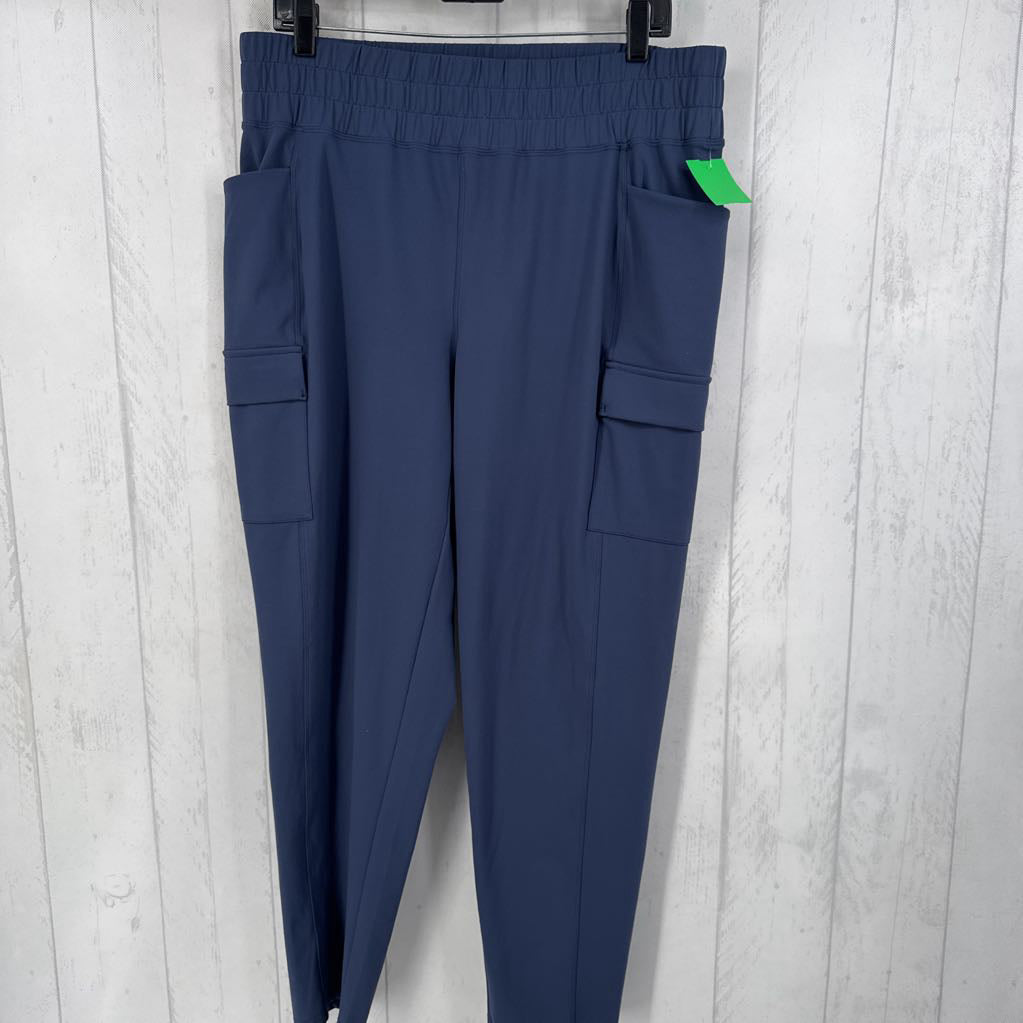 L cargo joggers