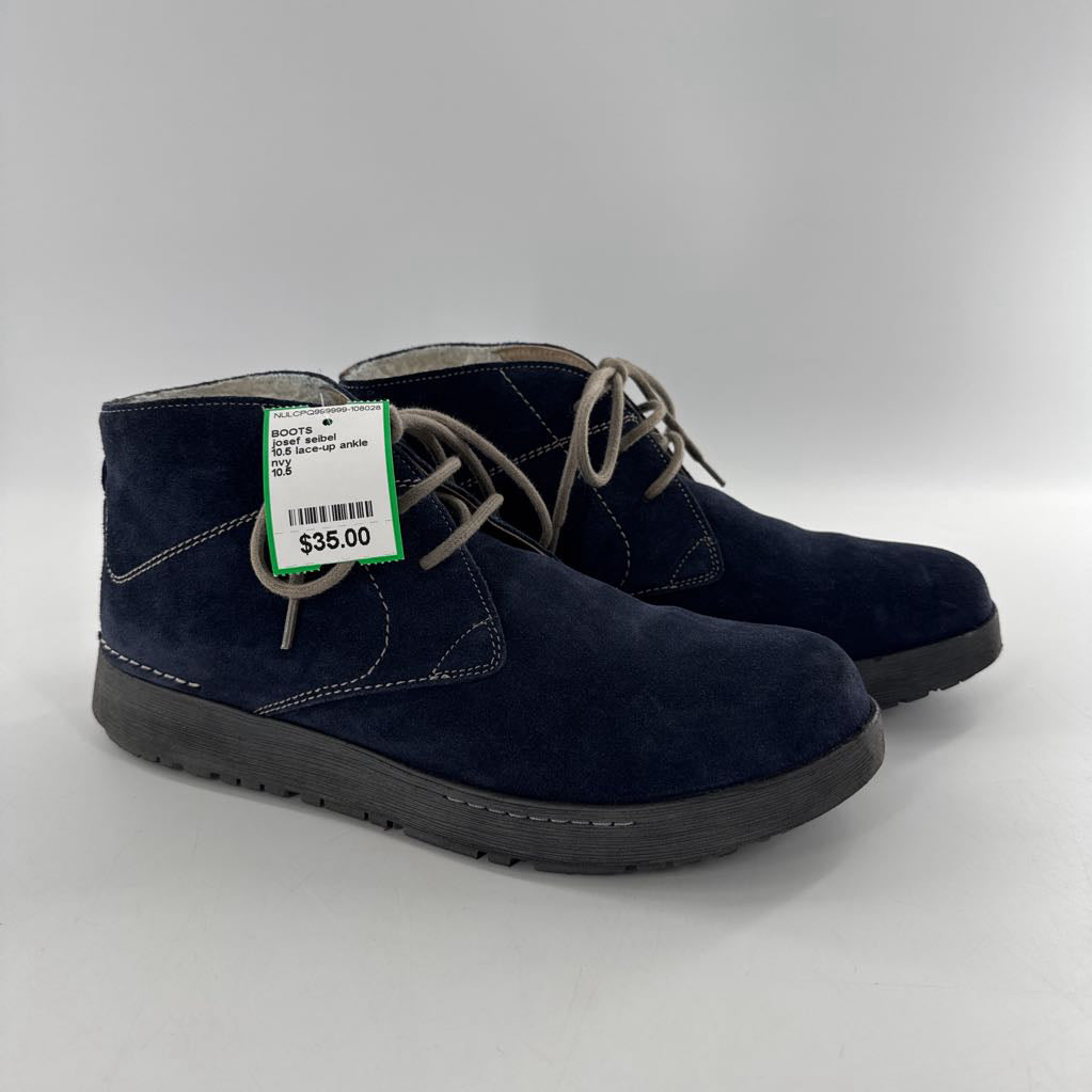 10.5 lace-up ankle boot