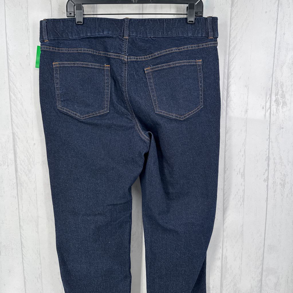 16P dark wash straight leg jean