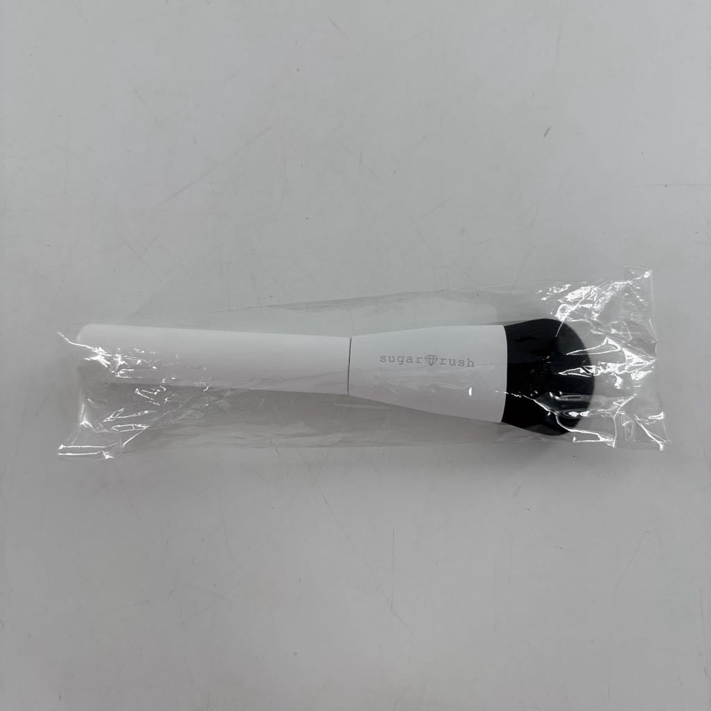 makeup brush