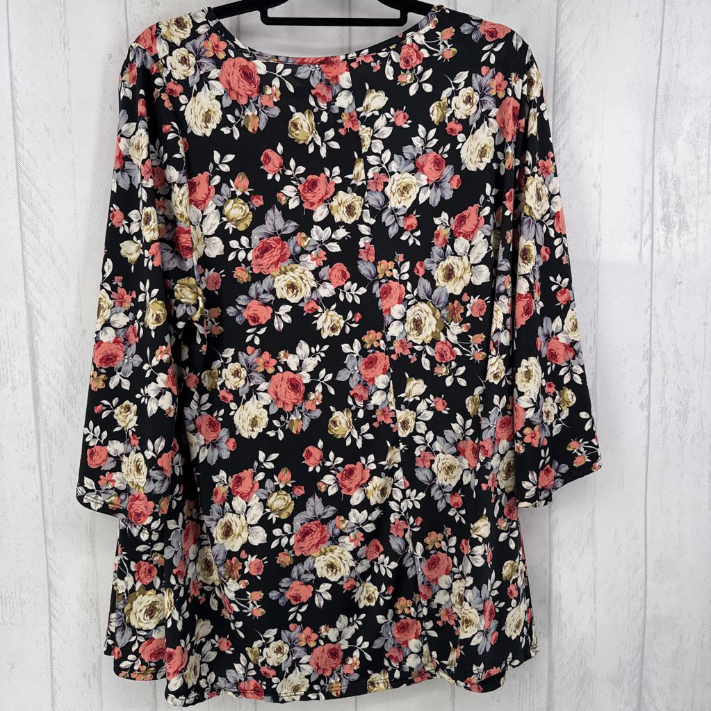 3XL criss-cross flo print 3/4 slv top