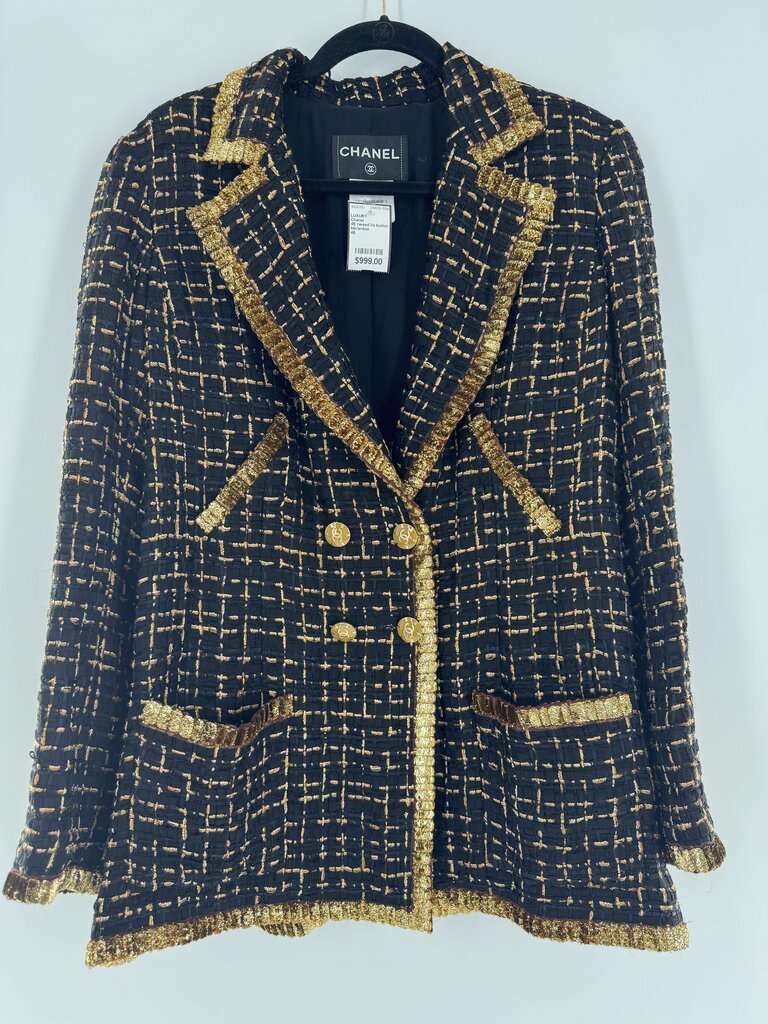 Chanel 2007 Resort Tweed Double-Breasted Blazer w/ Gold Trim size 46