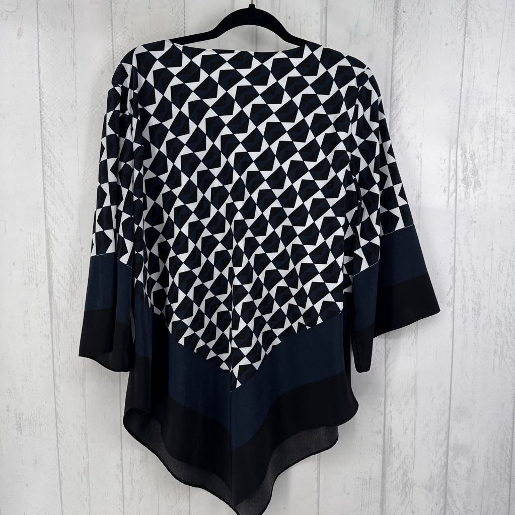 18 printed 3/4 slv top
