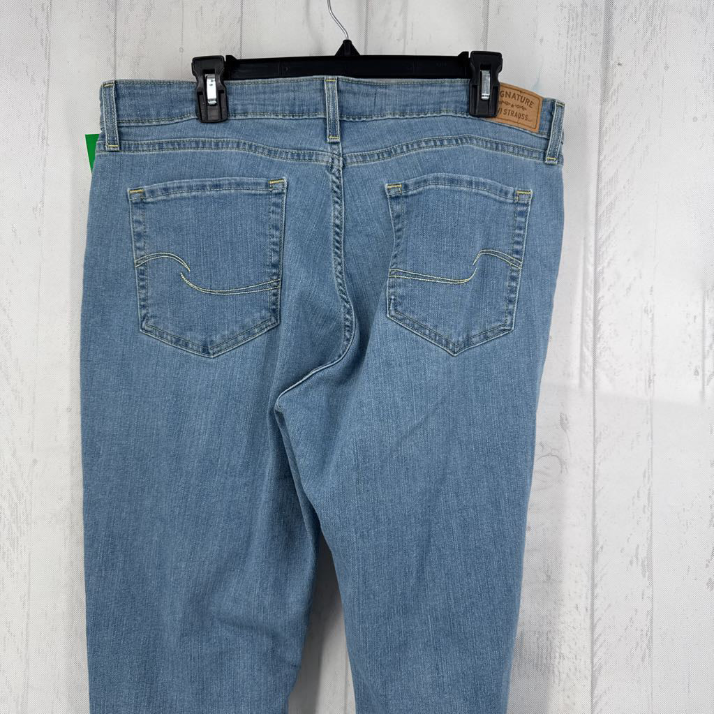 16 mid-rise boyfriend jean